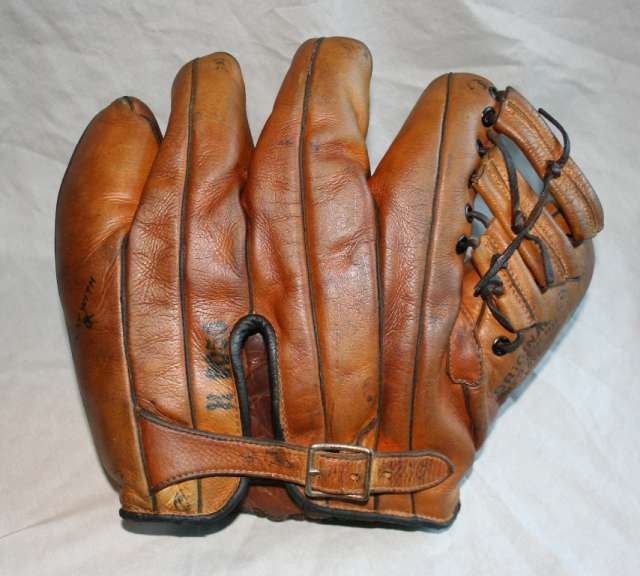 School Boy Rowe OK Back